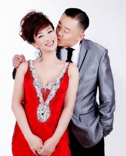周立波妻子叫什么?