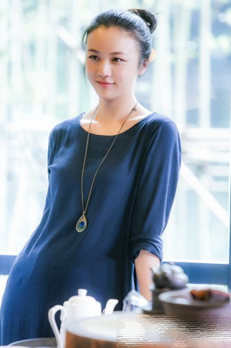 汤唯什么时候生的第一个女儿？