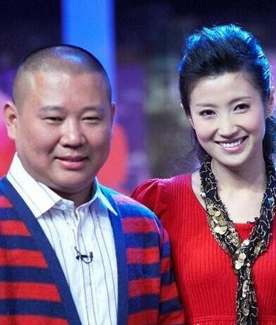 郭德纲与女记者有染?是春妮呢？