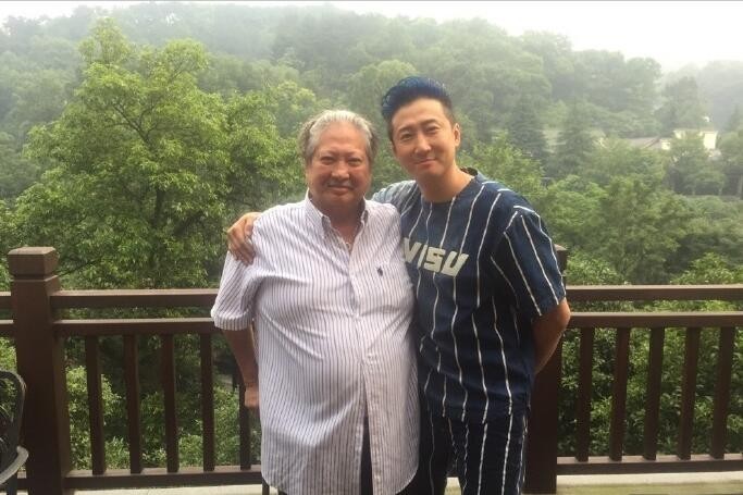 洪金宝长子叫什么，妻子叫什么？