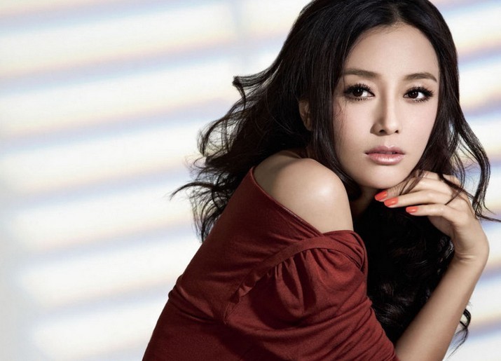 秦岚都任过哪些大使，真心觉得是个好姑娘 ？