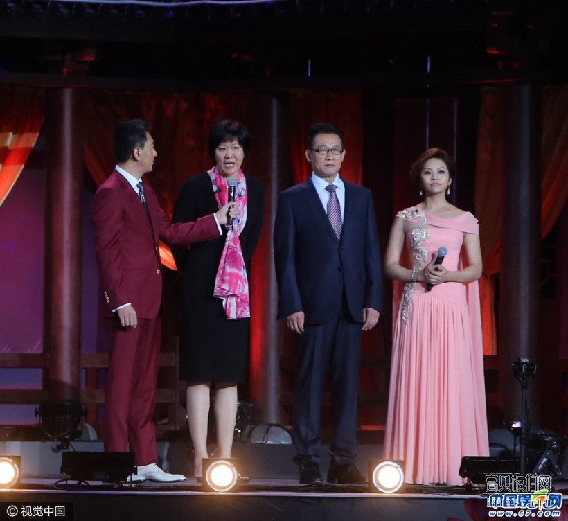 2016年中央电视台中秋晚会在西安大唐芙蓉园内上演