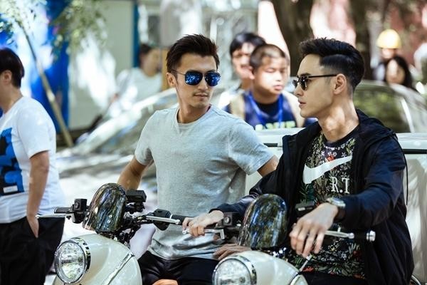 谢霆锋阮经天送外卖了？