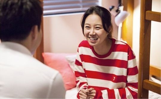 令人难以抗拒的孔晓振孔可爱，预告她的魅力即将展开