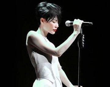 电影《从你的全世界路过》发布片尾曲《你在终点等我》