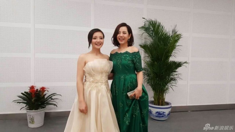 “槿汐姑姑”孙茜和“敬妃”杨紫嫣相遇