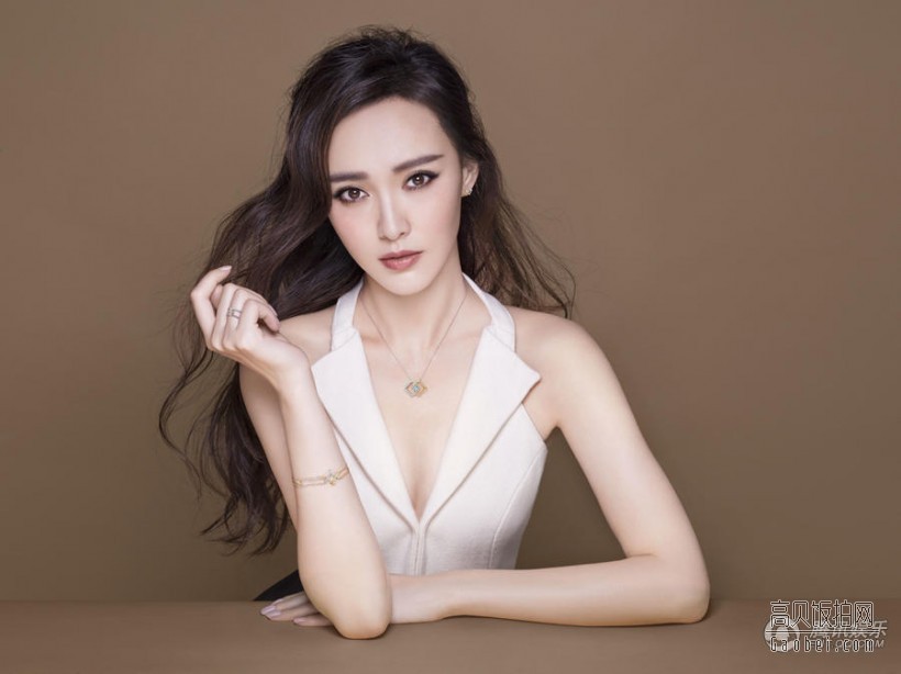 近日唐嫣一组全新形象大片出炉