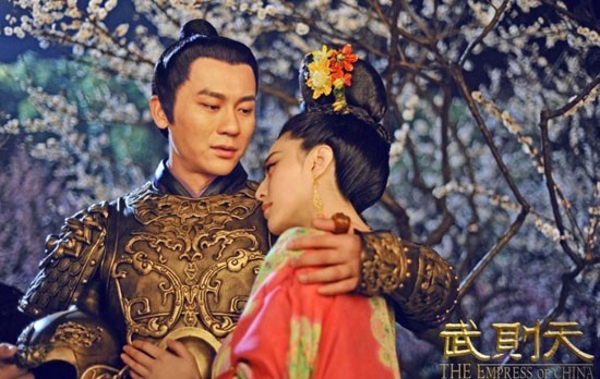 《武媚娘传奇》是在哪一年开播的？