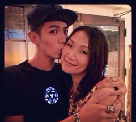 萧亚轩和柯震东是哪一年恋爱的？