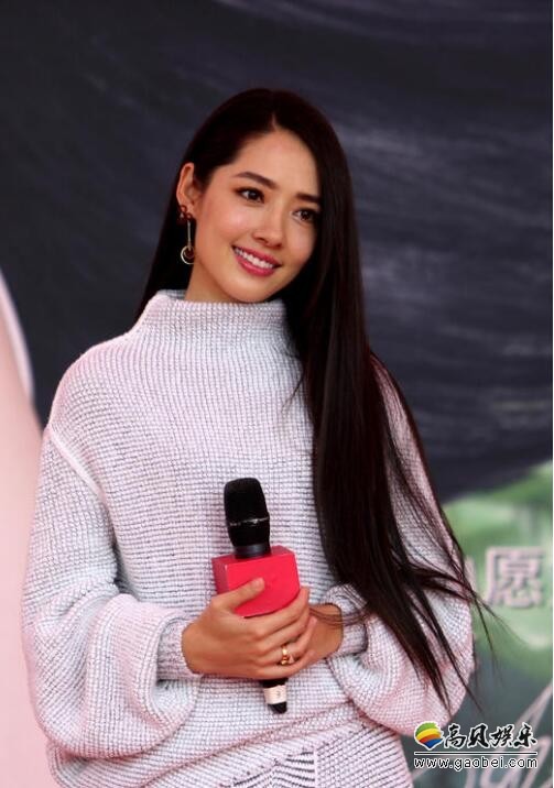 又见美女郭碧婷了，一颦一笑女神范？