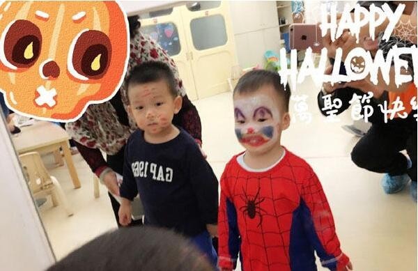 谢楠儿子万圣节也来搞怪了？