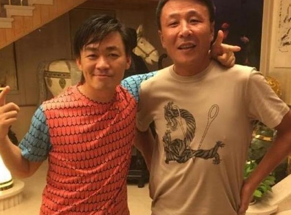 为什么王楠老公删光王宝强相关微博？