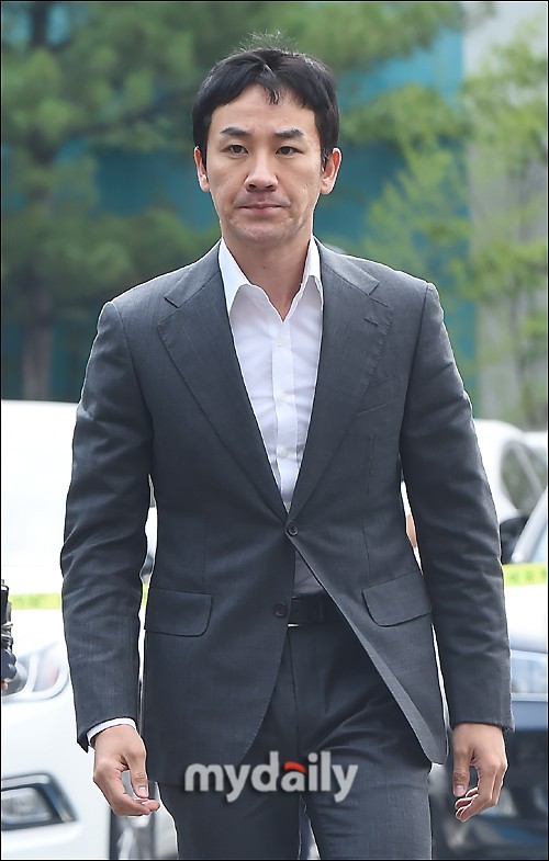 严泰雄涉嫌性交易，缴付100万韩元（约人民币6000元）罚款