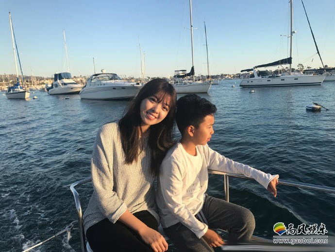 王中磊与家人出游的照片曝光了？