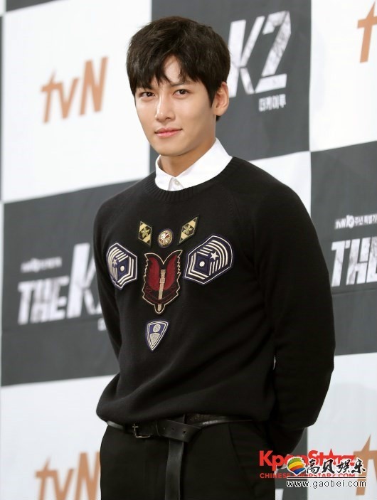 　池昌旭获得音乐剧最佳男配奖 不愧是演技派！