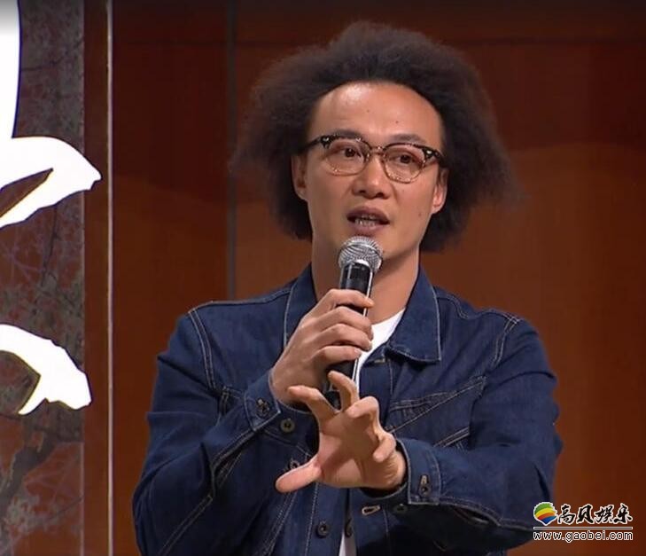 陈奕迅清唱《歌颂》为什么哭 了？