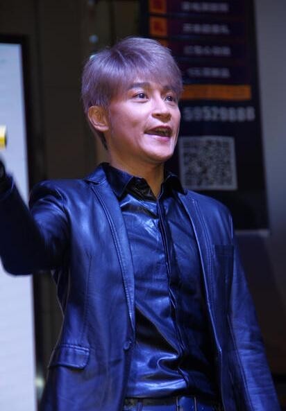 陈志朋这次在哪里现身站台？