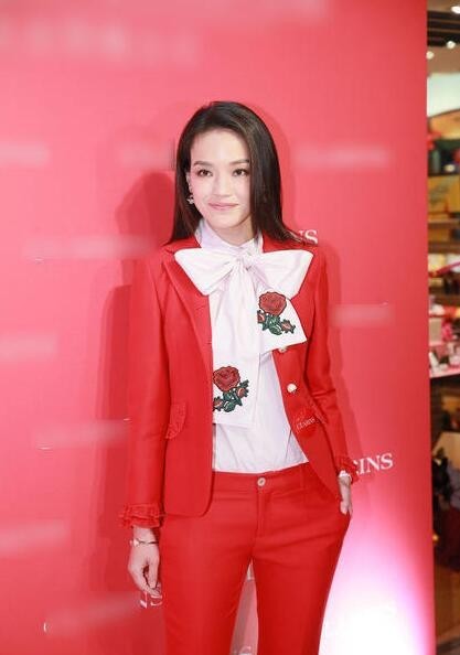 舒淇是怎样答复：何时会有小孩？