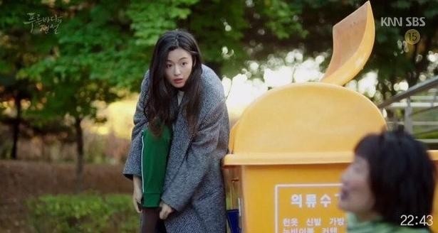 神奇的“衣物回收箱”价值上万?