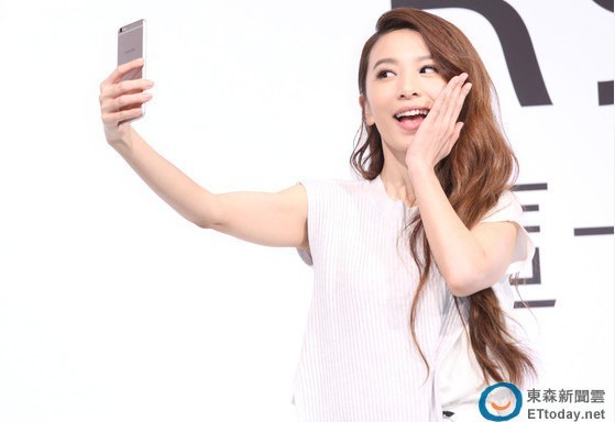 田馥甄为什么帮Selina前夫解围？