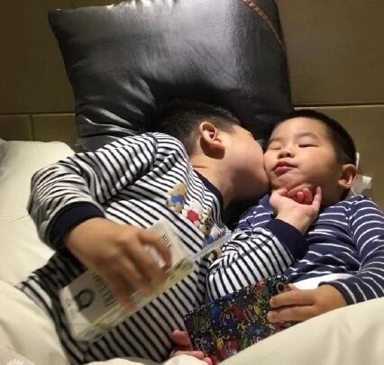 为什么安吉是个十足“弟控”？