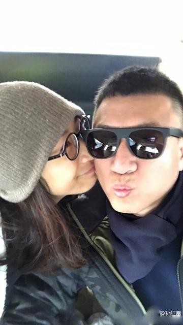 孙红雷与妻子大秀恩爱了？