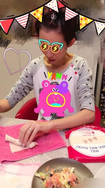 蔡少芬妈妈变身为大厨了？