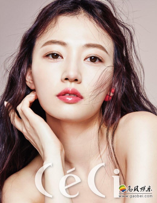 黄轩的韩国女友名叫什么？