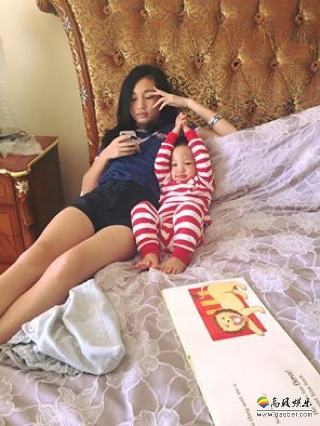 徐若瑄晒出了二姐和小V宝的合照？