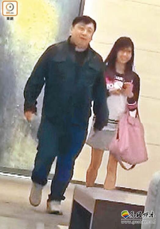 王晶酒店密会34D“晶女郎“?