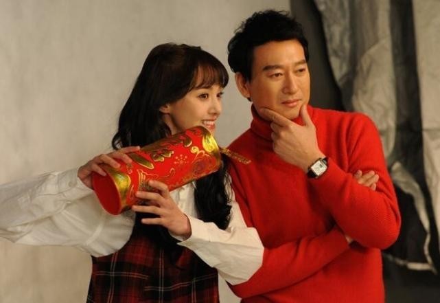 郑爽爸爸坦言女儿这段时间怎么了？