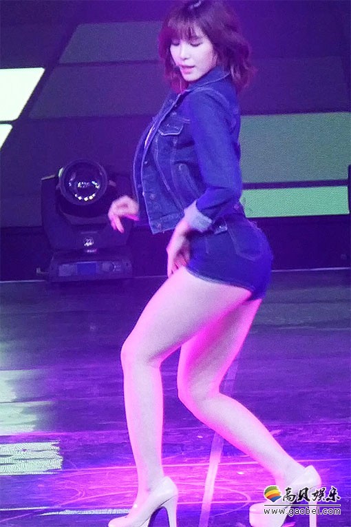 Jun HyoSeong饭拍秀 拍摄日期：150911【3合集 1.68 GB】