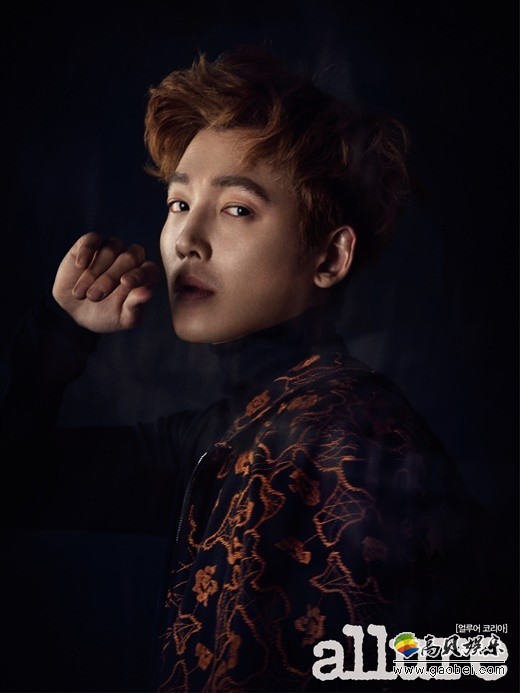 演员郑敬淏所拍摄的最新画报和采访内容公开