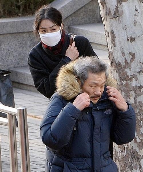 近日金敏喜凭电影《独自在海边的夜晚》(暂译)入围柏林影展