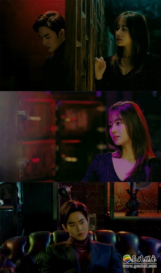 SUHO和宋永洲合作的新歌《Curtain》公开了第二版预告片 SUHO和宋永洲合作的新歌《Curtain》公开了第二版预告片