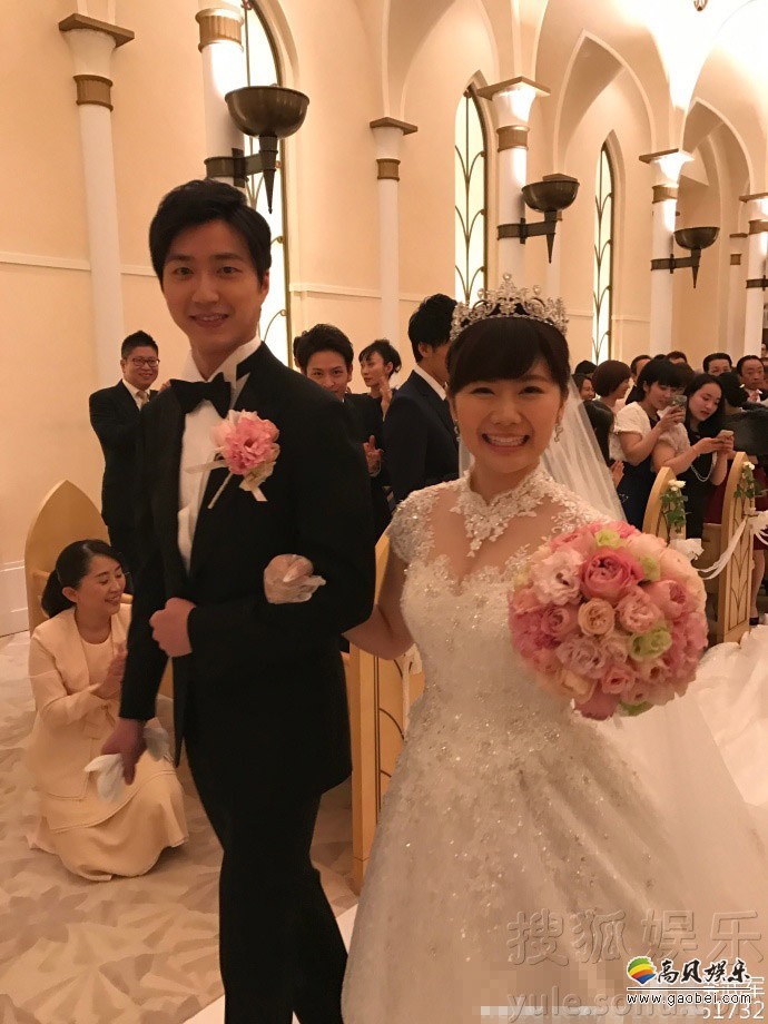 福原爱与江宏杰在日本的东京迪士尼正式举办两人的第二场婚礼