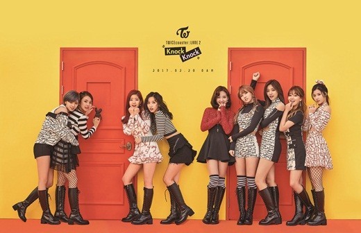 TWICE公开了特别专辑《TWICEcoaster：LANE 2》的首张团体预告照