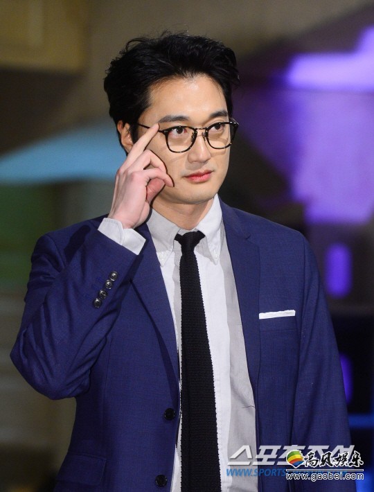 《大脑性感时代-问题的男人》方面举办100期纪念记者座谈会