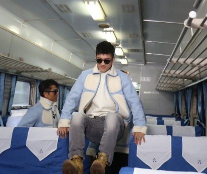 《我们十七岁》每周什么时候播放？