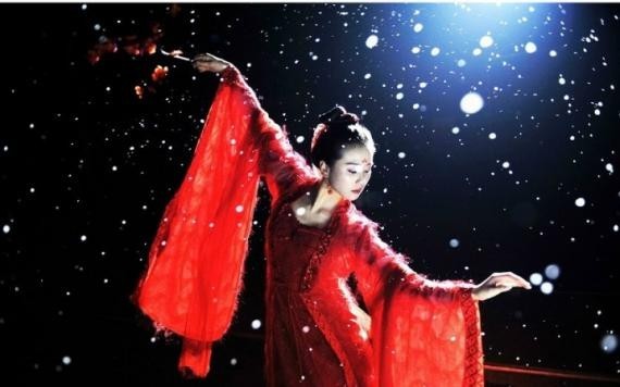 刘诗诗一直以来备受演技争议，但是看得出她还是很用心在学习