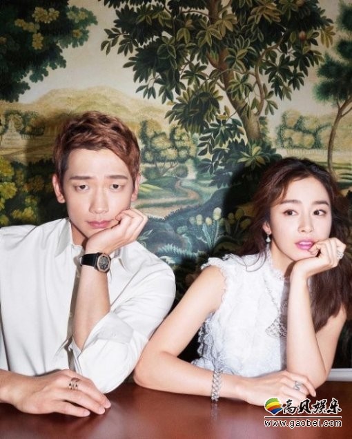 Rain与演员金泰希夫妇携手登某时尚杂志的4月刊封面