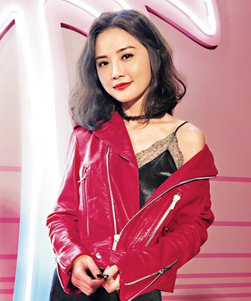 钟欣桐与内地富二代秦奋传出绯闻