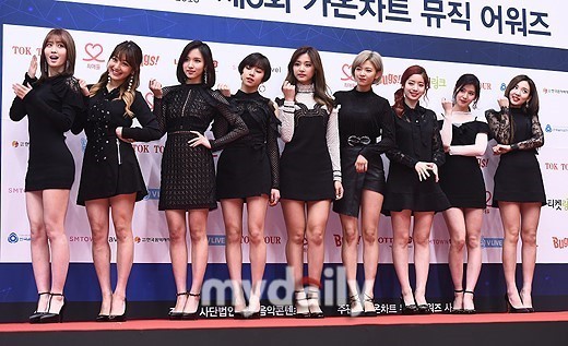 TWICE正在以5月复出做为目标进行新曲的录制