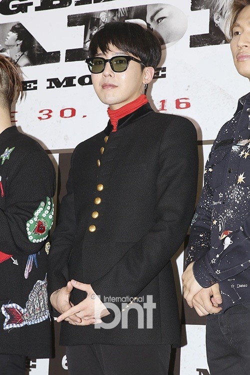 韩国男团BigBang成员G-Dragon正在制作新曲中