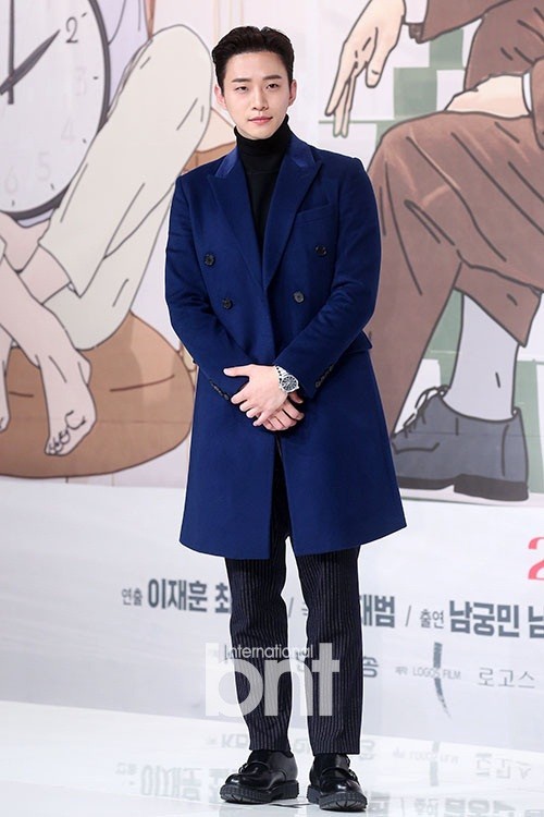 韩国男团2PM成员李俊昊将出击综艺节目《我独自生活》