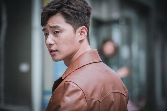 演员朴叙俊公开了出演新月火剧《三流之路》的感想