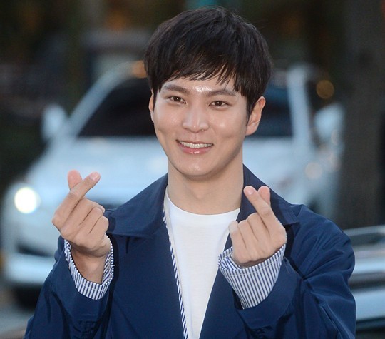 演员周元也将於5月中入伍服役了
