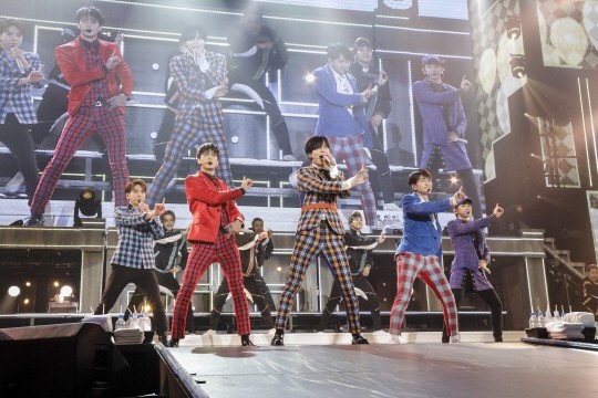 男团SHINee以东京演唱会结束了第5次日本巡回演唱会 男团SHINee以东京演唱会结束了第5次日本巡回演唱会