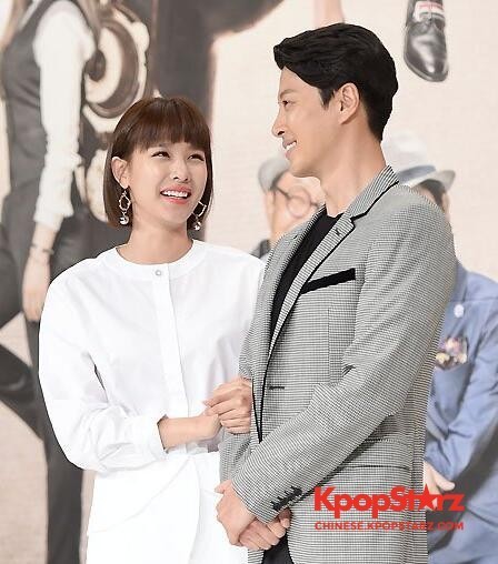 赵允熙回应公开与李东健婚讯一事