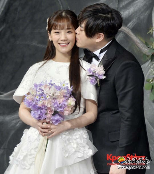 昭燏目前已怀有身孕并即将临盆